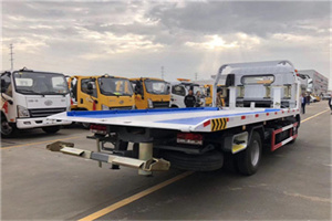 建邺汽车救援补胎