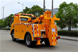 建邺高速路拖车费