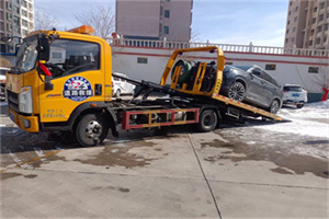 建邺救援拖车费用怎么算